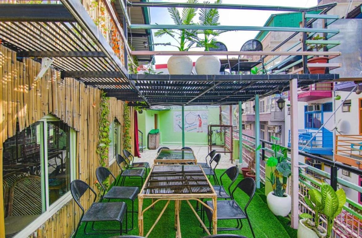 The For You Hotel & Restaurant Ришикеш Экстерьер фото